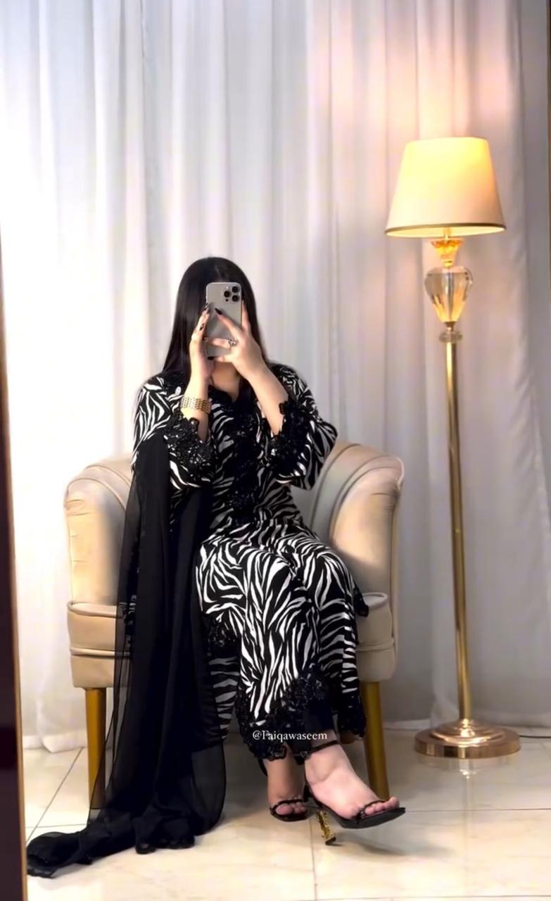 MARIA B LAWN EMBROIDERY DRESS 3 PIECE
